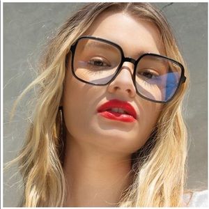 Quay Australia Glasses